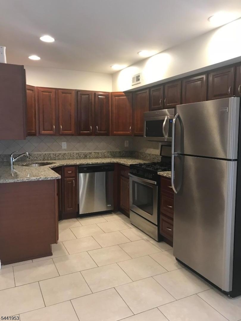 Pequannock - Residential Lease