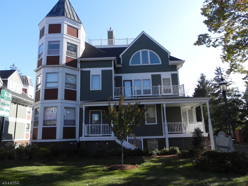 Franklin Corners - Residential