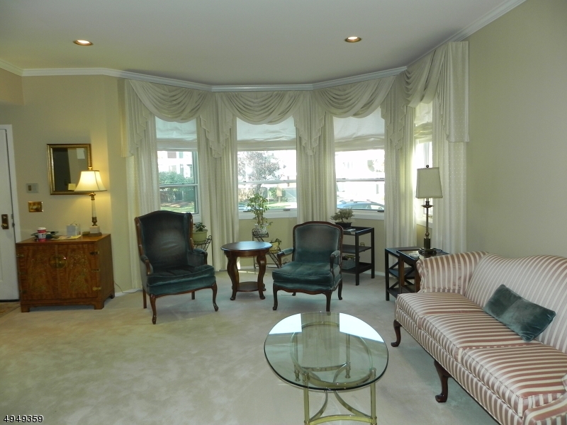 Franklin Corners - Residential