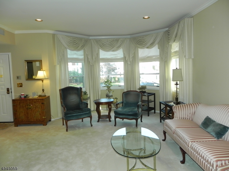 Franklin Corners - Residential