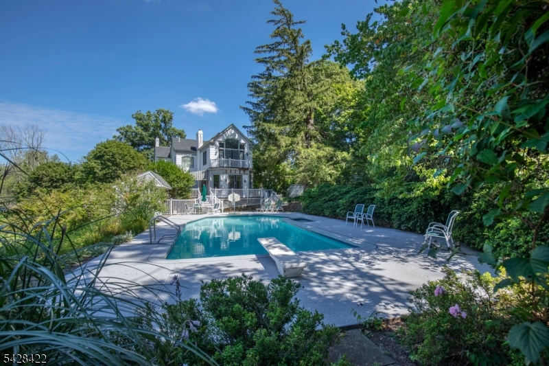 Bernardsville Mountain - Residential