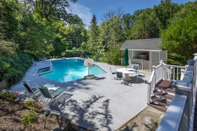 Bernardsville Mountain - Residential