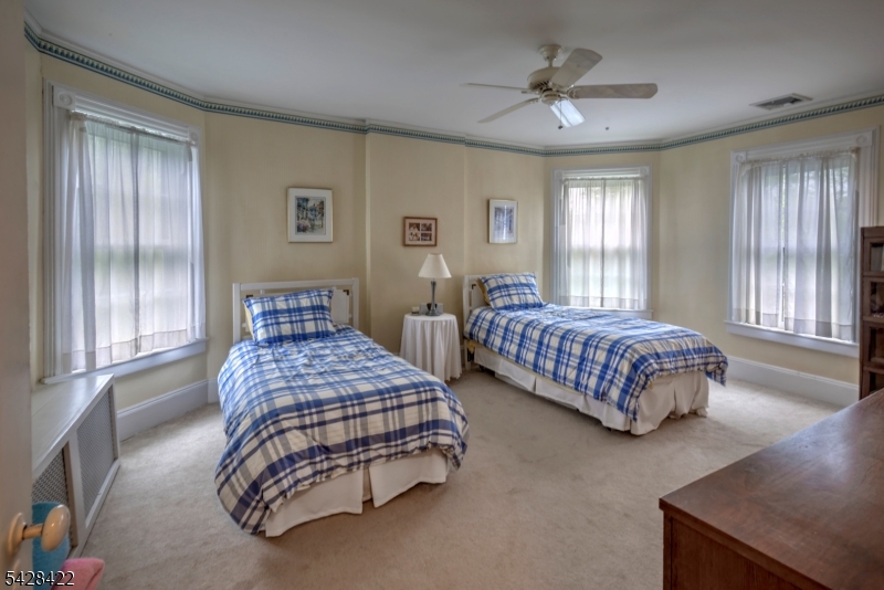 Bernardsville Mountain - Residential