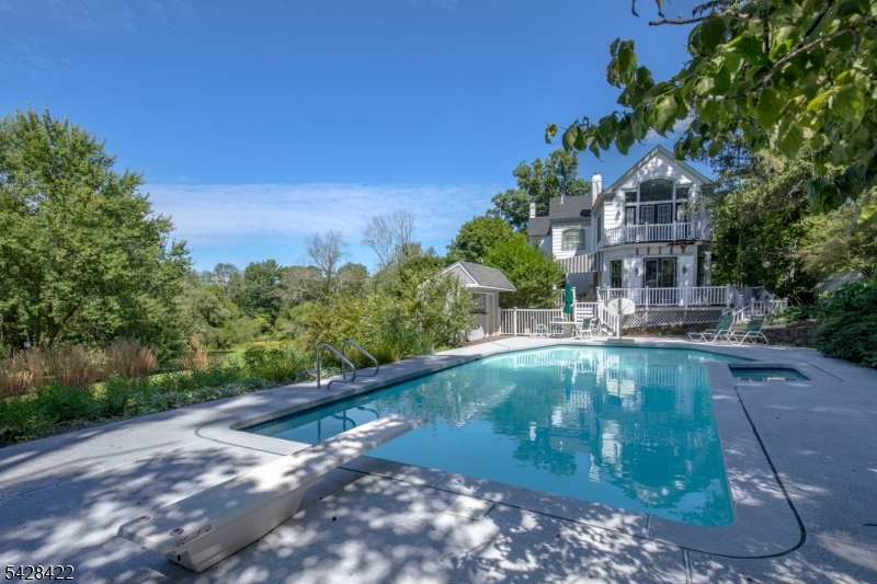 Bernardsville Mountain - Residential