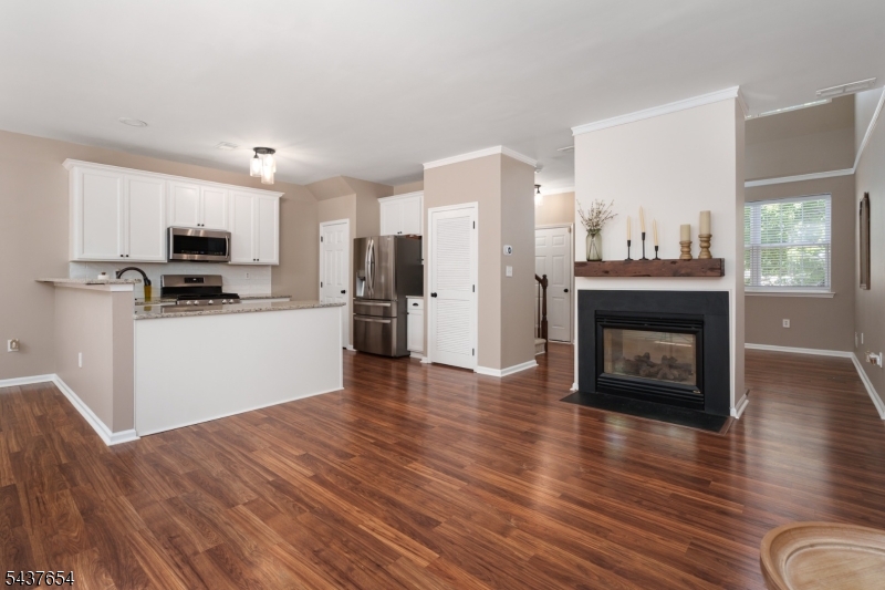 Montgomery Walk - Residential