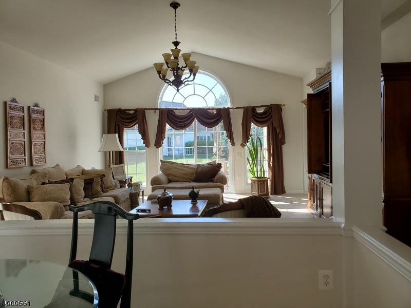 SOMERSET RUN - Residential