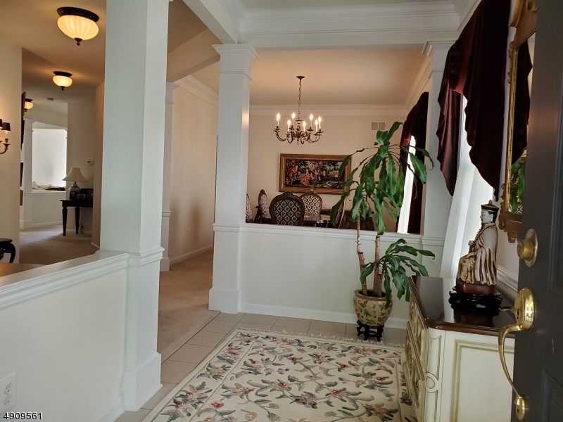 SOMERSET RUN - Residential