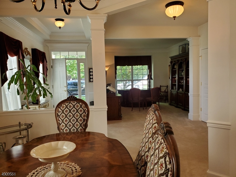 SOMERSET RUN - Residential