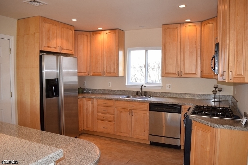 Meadows at Montville - Residential Lease