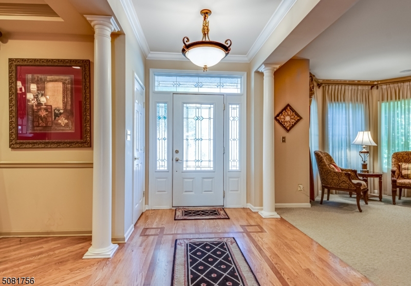 Hawk Pointe - Residential