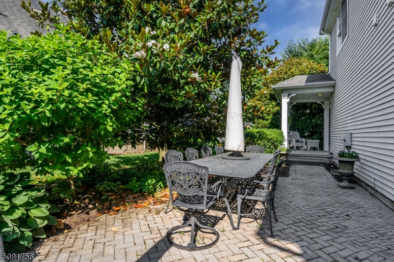 Hawk Pointe - Residential