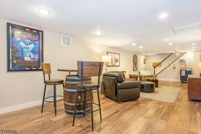 Kings Ridge Estates - Residential