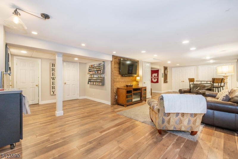 Kings Ridge Estates - Residential