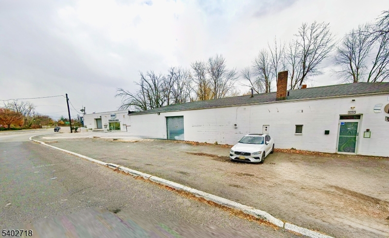 Vaux Hall - Commercial Sale