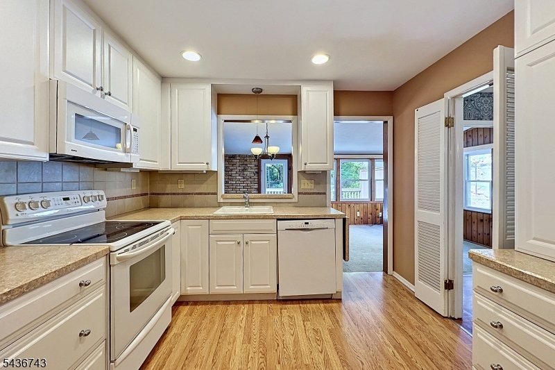 White Meadow Lake - Residential