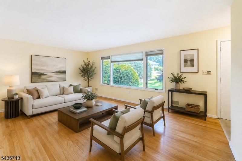 White Meadow Lake - Residential