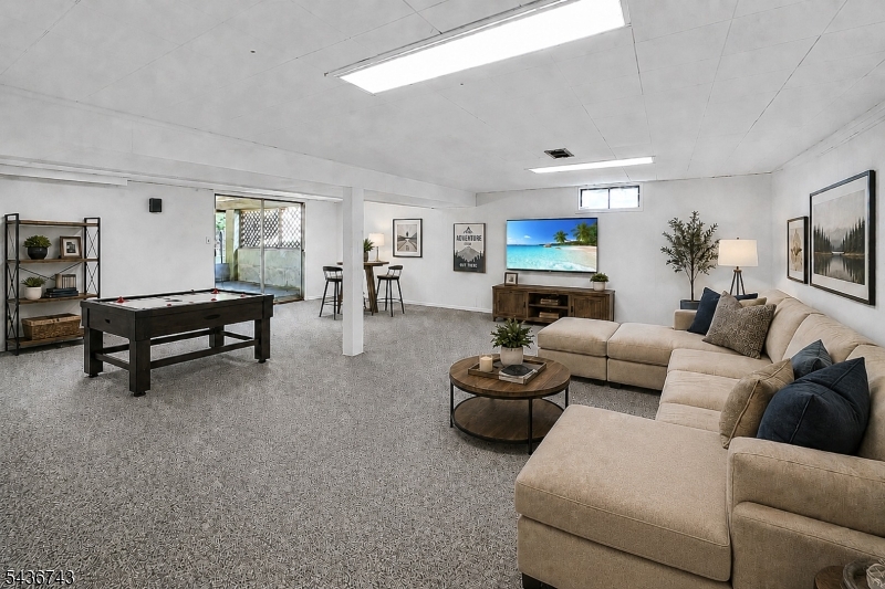 White Meadow Lake - Residential