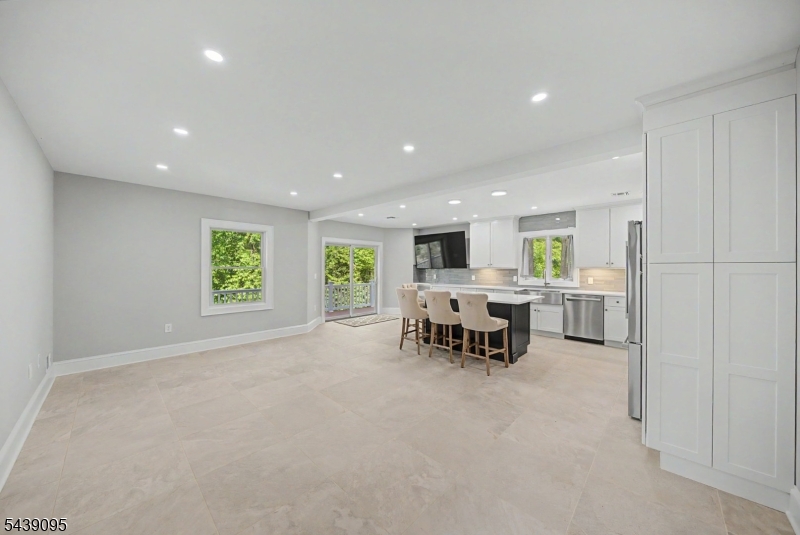 Cedar Lake - Residential