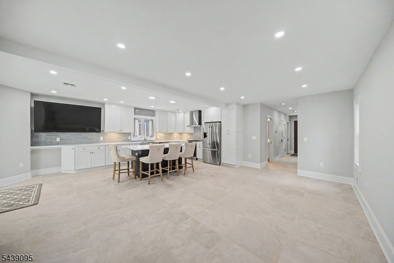 Cedar Lake - Residential