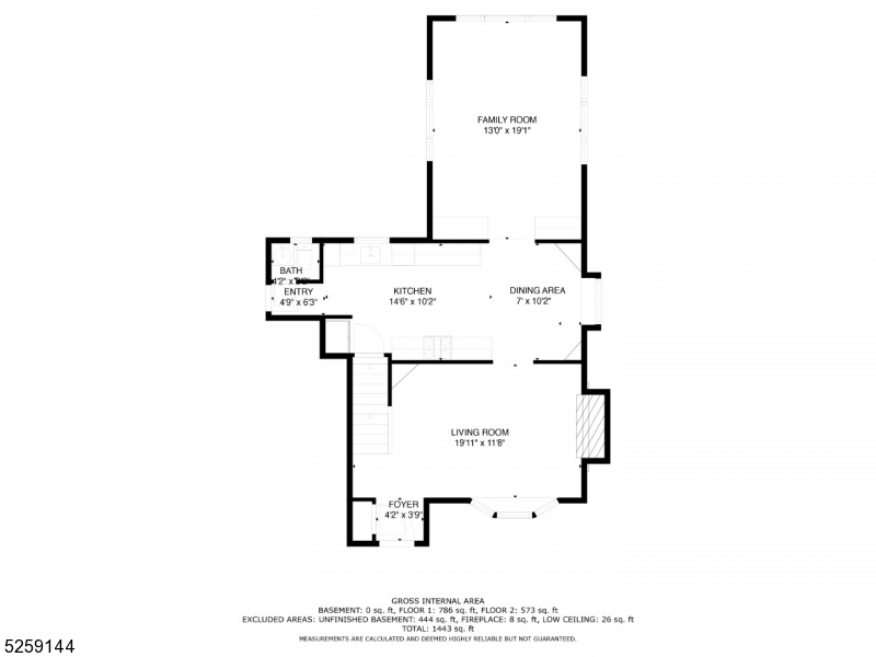 Main image without alt text