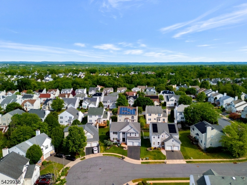 Royal Estates - Residential