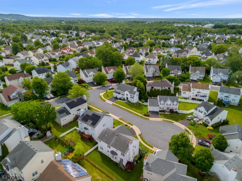 Royal Estates - Residential