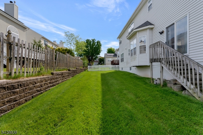 Royal Estates - Residential
