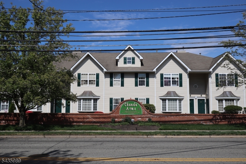 Chanda Arms - Residential