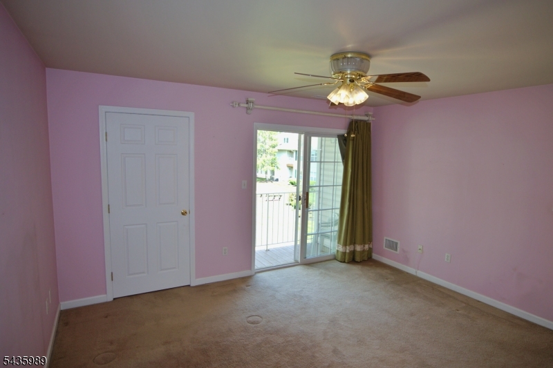 Chanda Arms - Residential