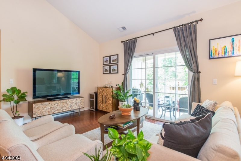 The Grande at Hanover - Residential