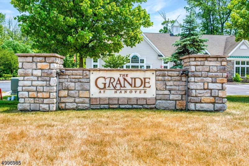The Grande at Hanover - Residential