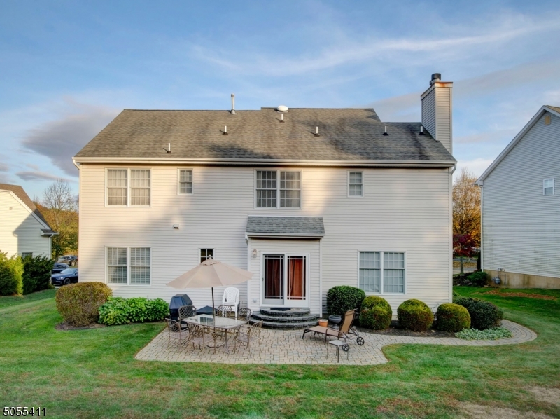 POETS PEAK - Residential