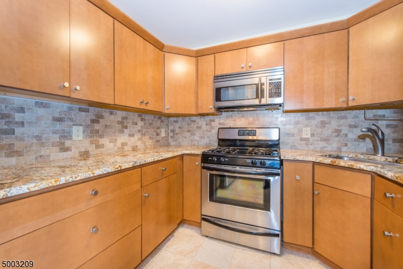 Morristown Court - Residential