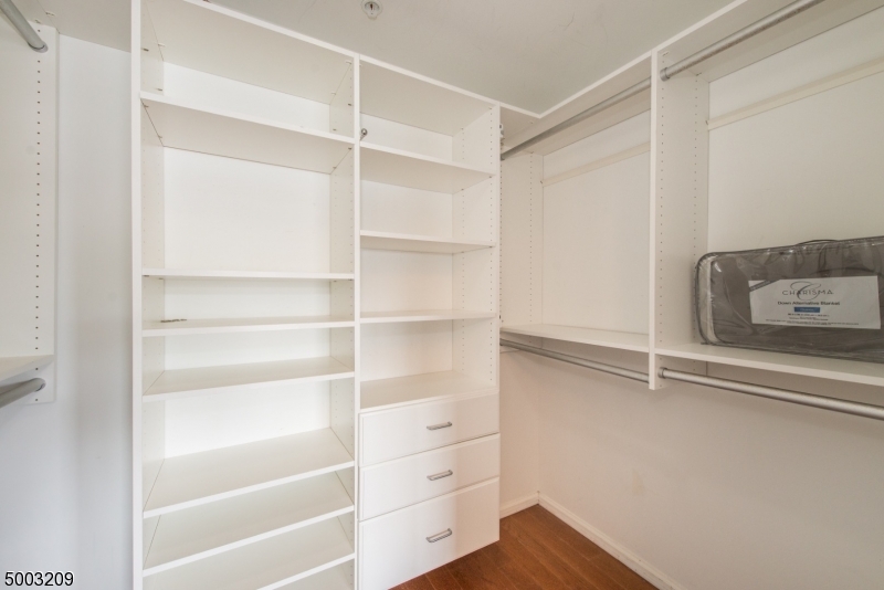 Morristown Court - Residential