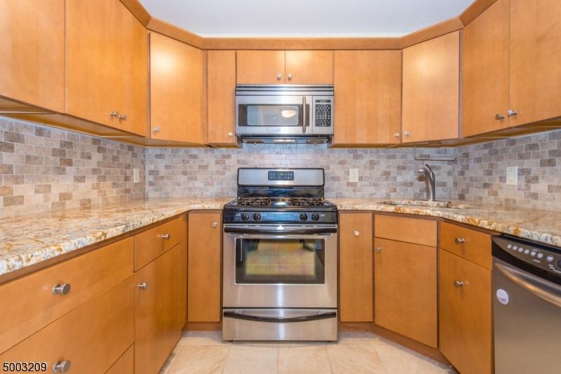 Morristown Court - Residential