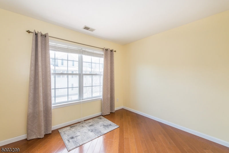 Morristown Court - Residential