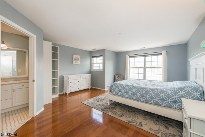 Morristown Court - Residential