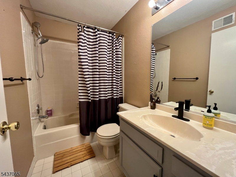 Wynnewood - Residential