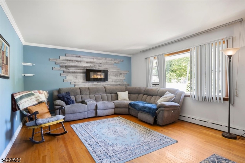 Clark border - Residential