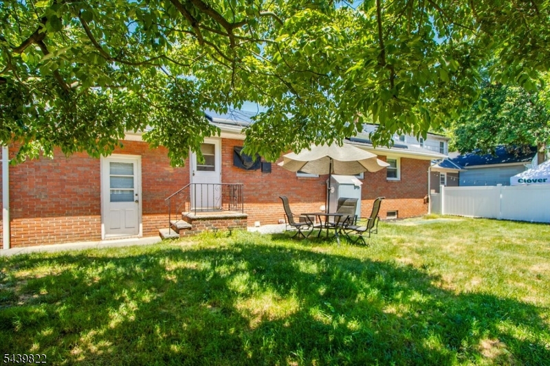 Clark border - Residential