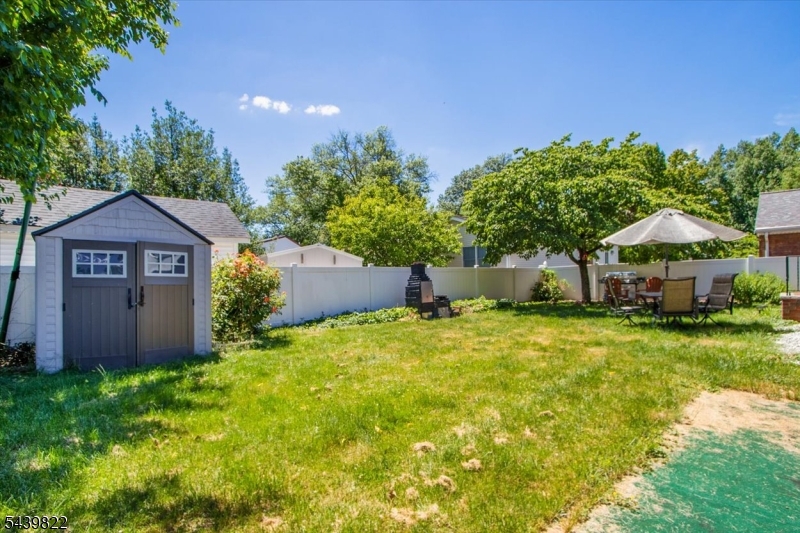 Clark border - Residential