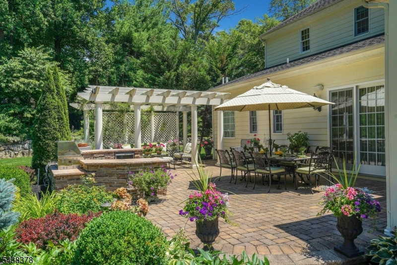 BROOKSIDE - Residential