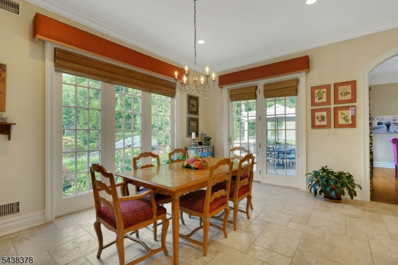 BROOKSIDE - Residential