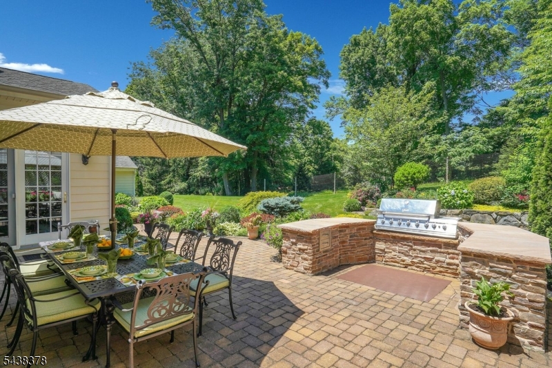 BROOKSIDE - Residential