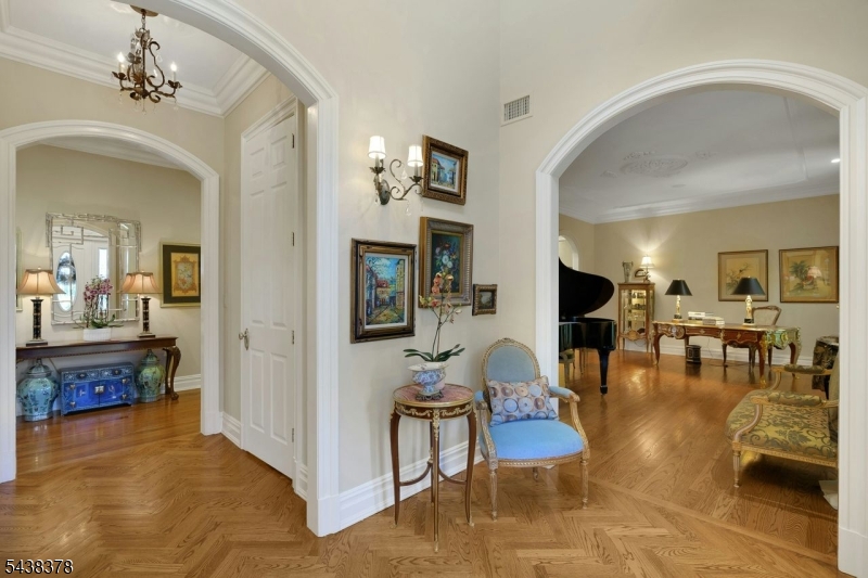 BROOKSIDE - Residential
