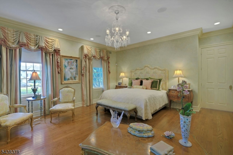 BROOKSIDE - Residential