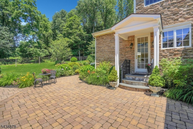 BROOKSIDE - Residential