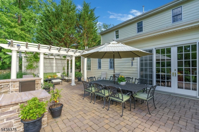 BROOKSIDE - Residential