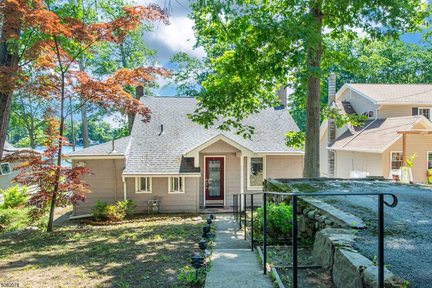 Rainbow Lakes - Residential