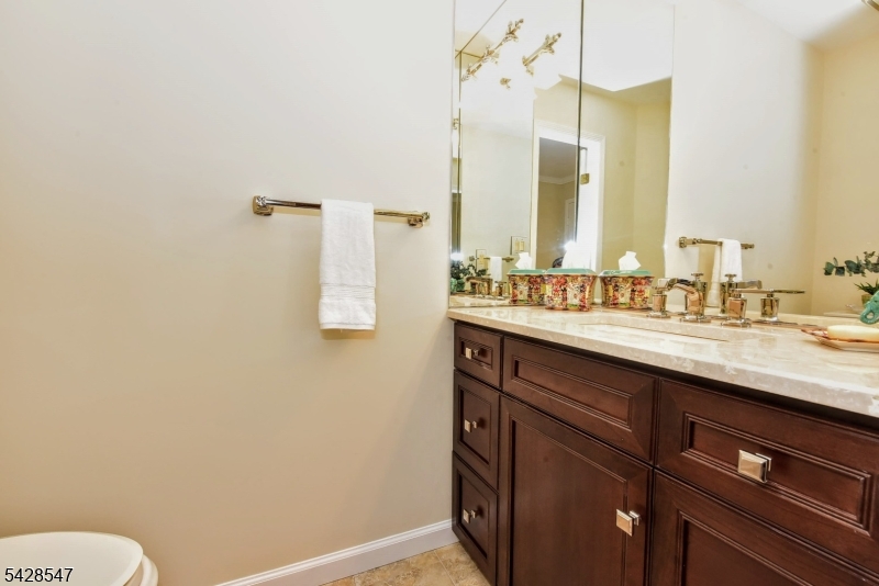 Apple Ridge - Residential